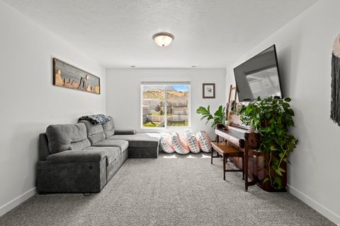 Tiny photo for 1017 S RED CLIFF DR, Santaquin, UT 84655 (MLS # 2130039)