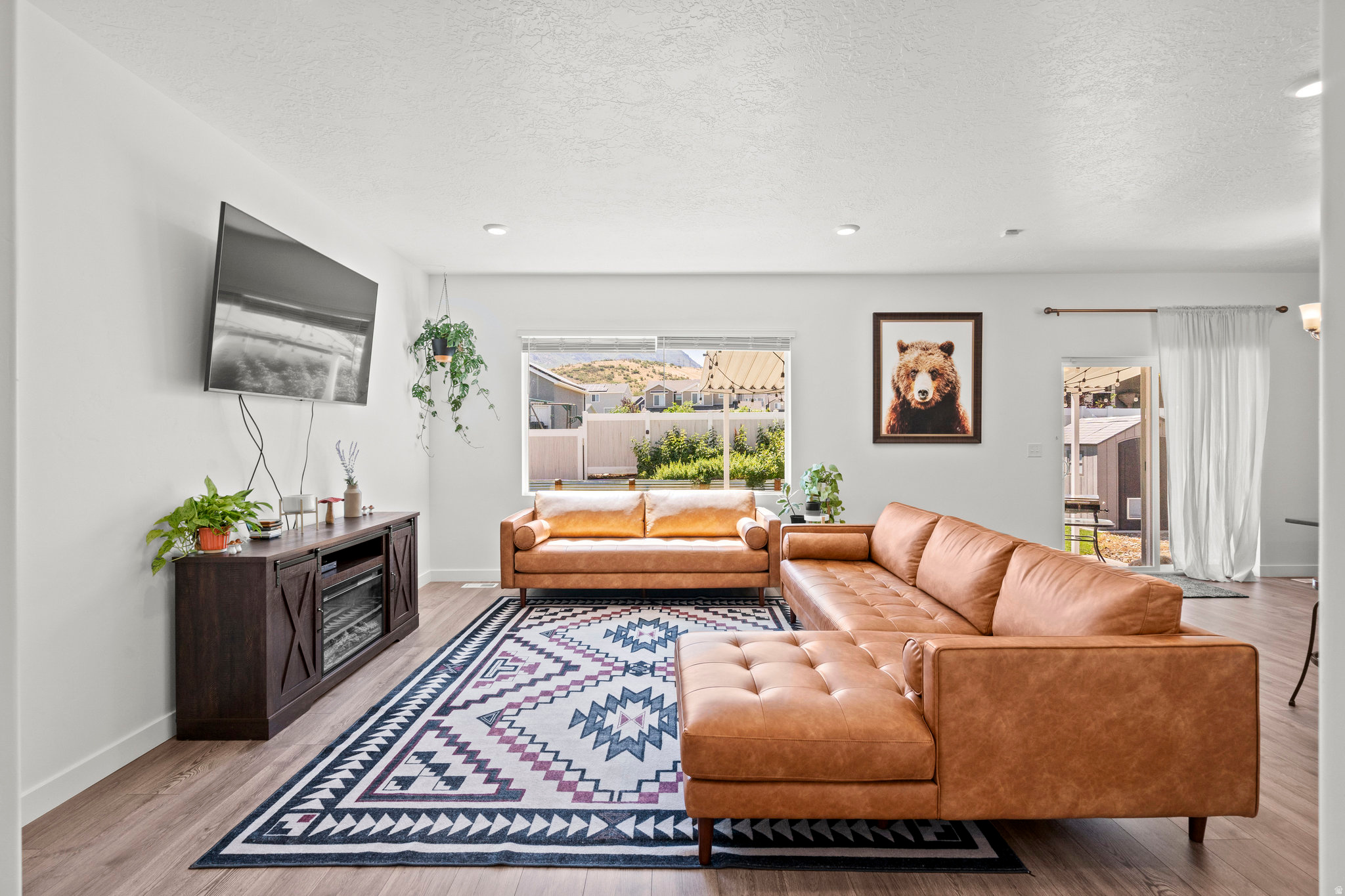 FOOTHILL VILLAGE - Residential