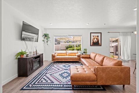 Tiny photo for 1017 S RED CLIFF DR, Santaquin, UT 84655 (MLS # 2130039)