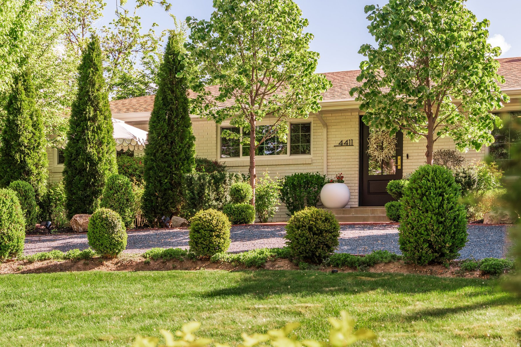 HOPE RANCH - Residential