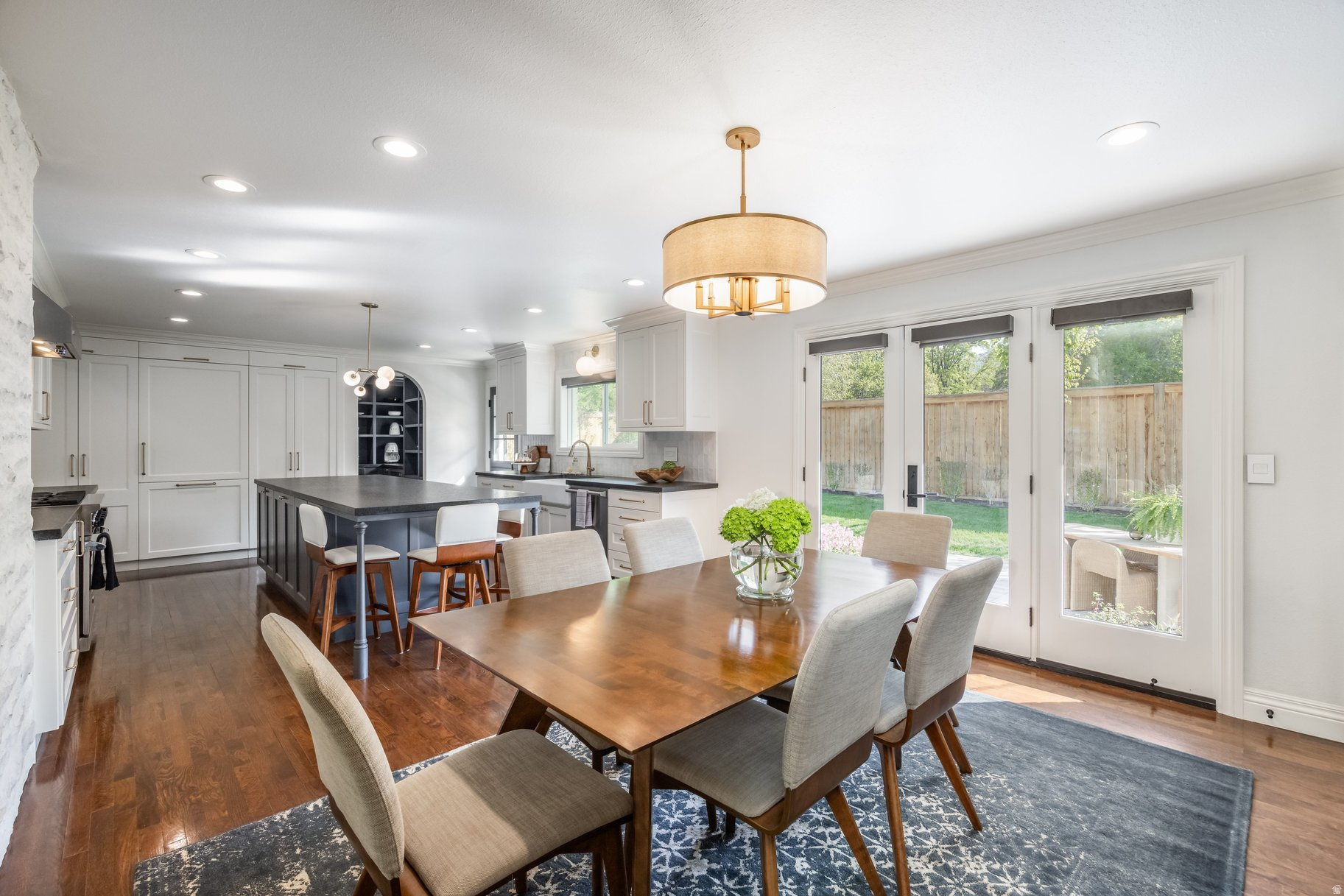 HOPE RANCH - Residential