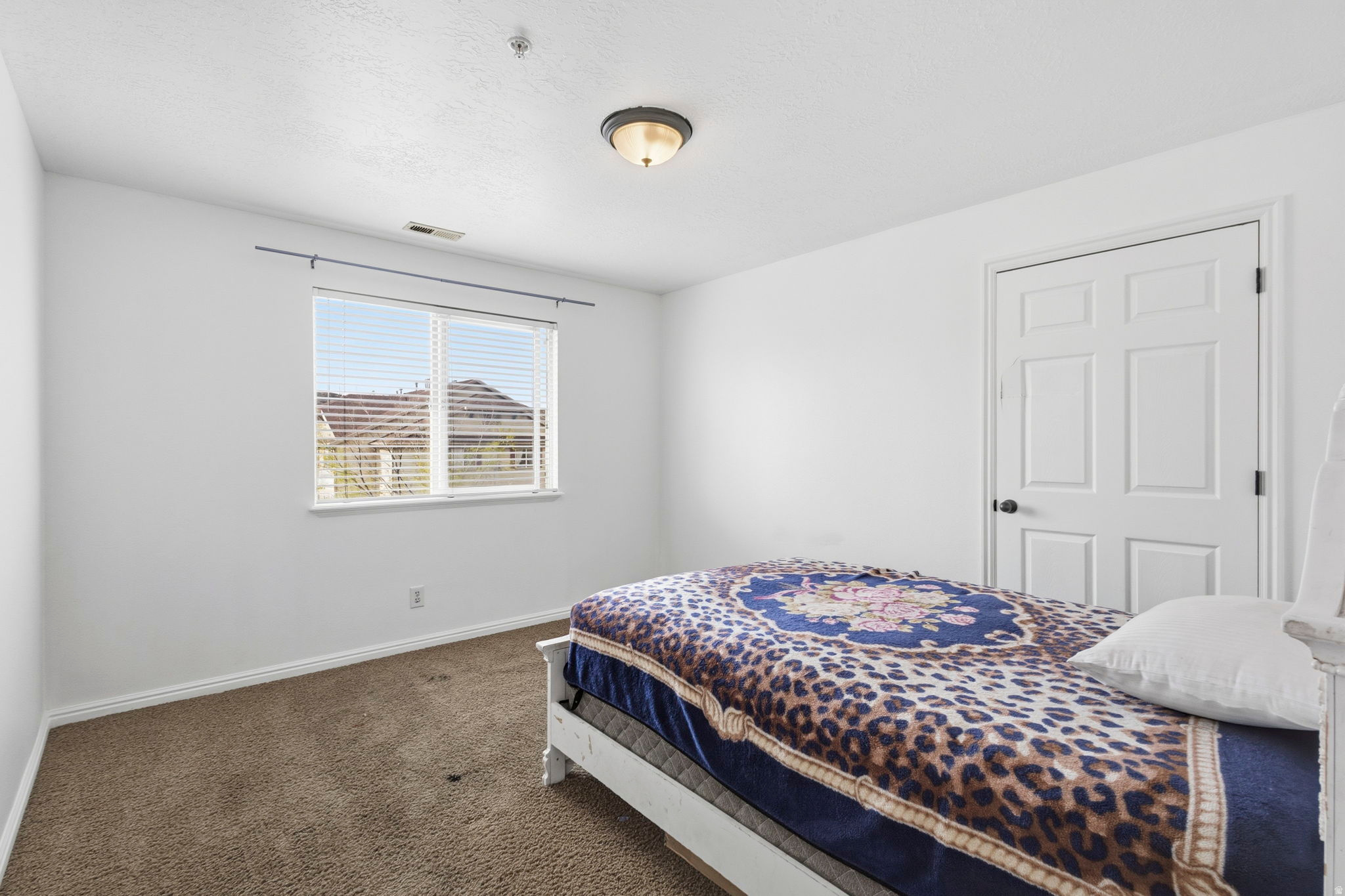 WILLOW SPRINGS - Residential