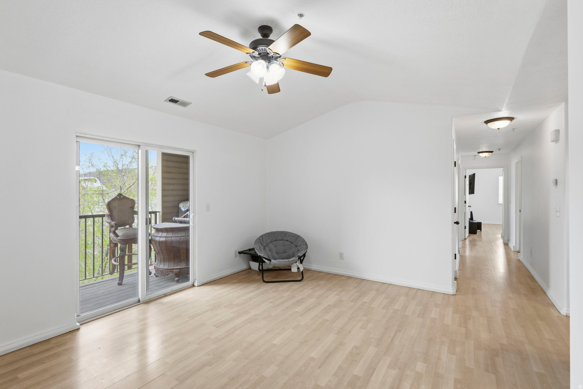 WILLOW SPRINGS - Residential
