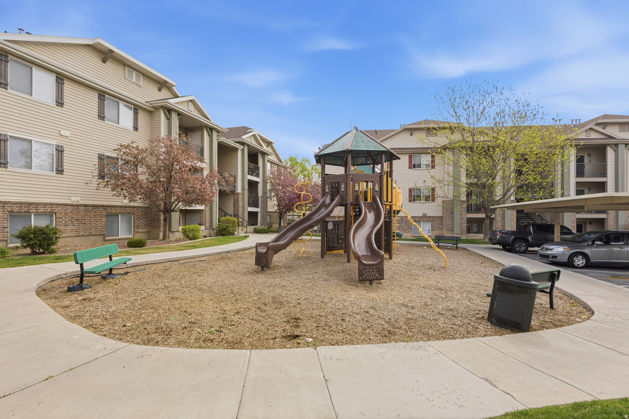 WILLOW SPRINGS - Residential