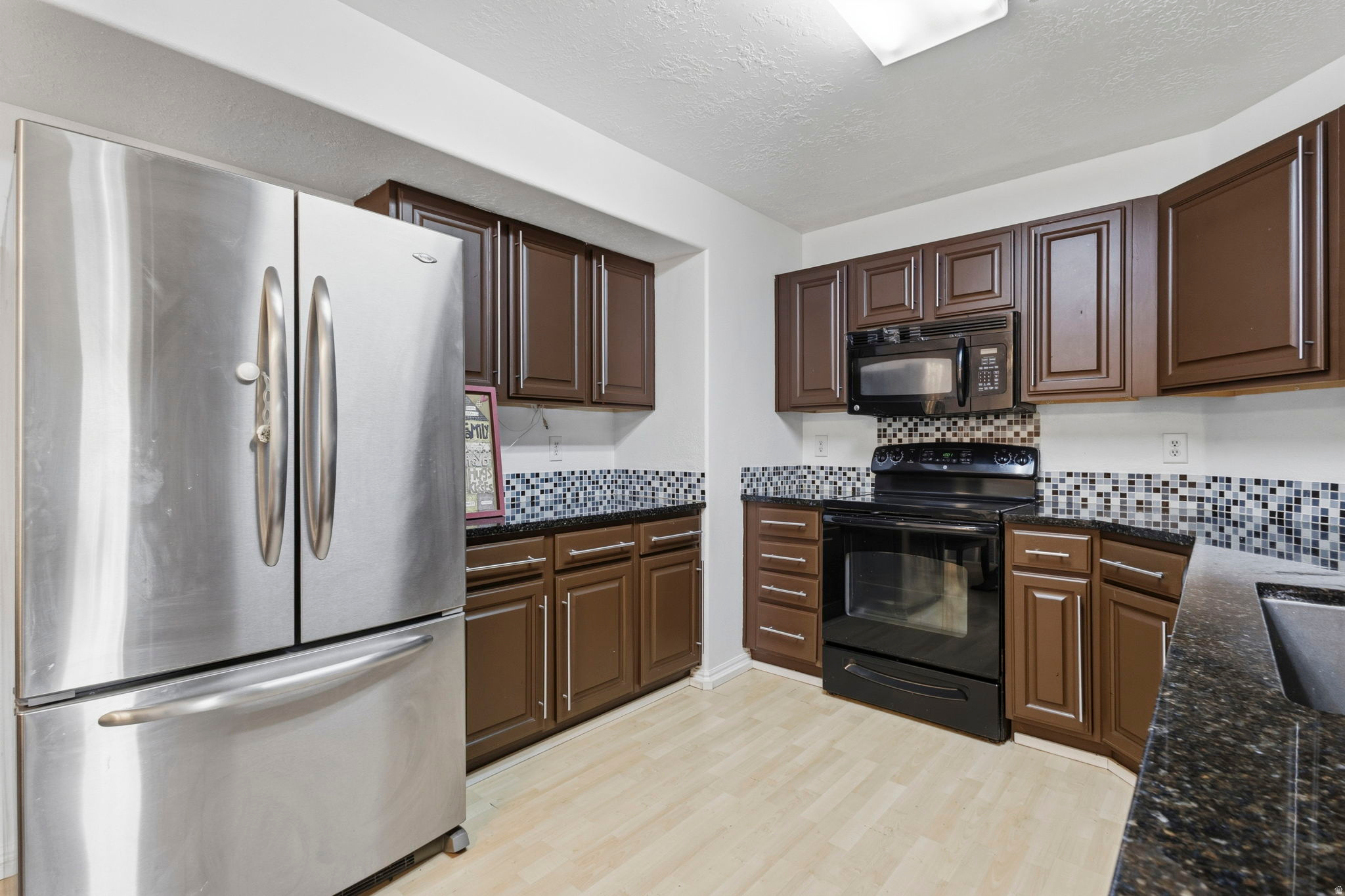 WILLOW SPRINGS - Residential