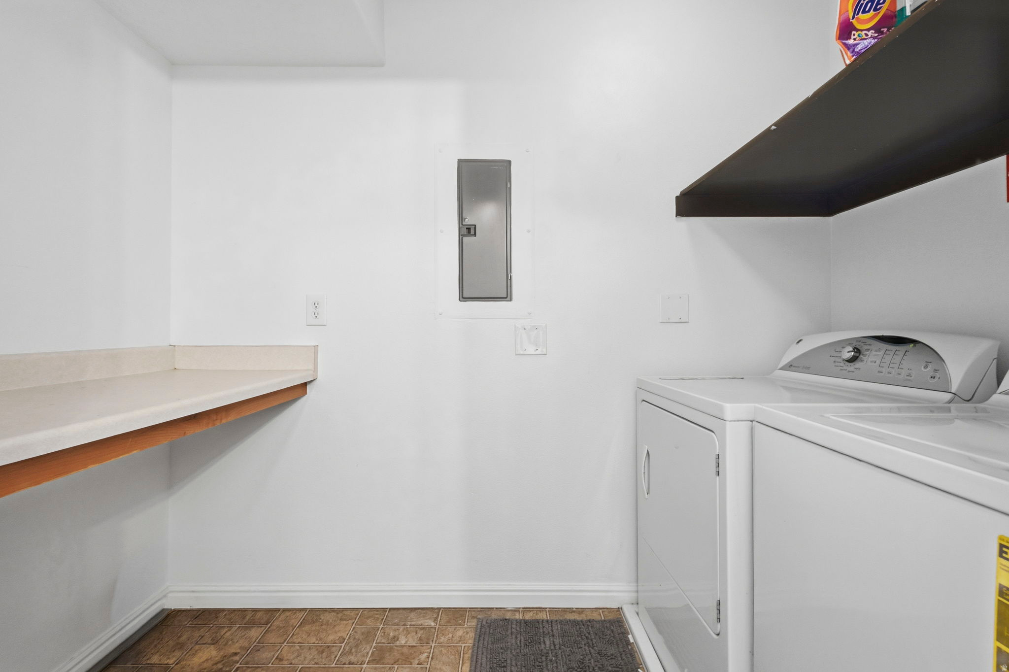 WILLOW SPRINGS - Residential