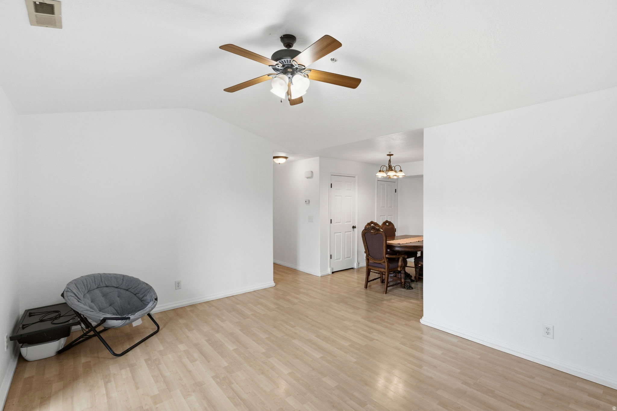 WILLOW SPRINGS - Residential