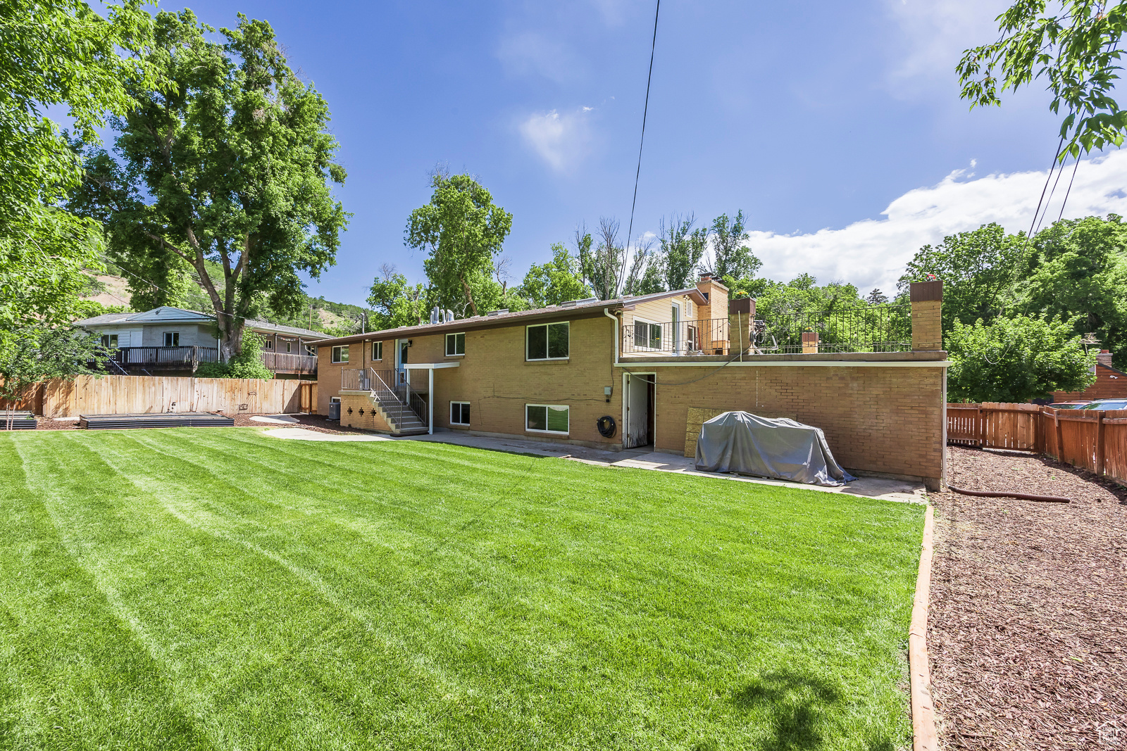 PIONEER - Residential