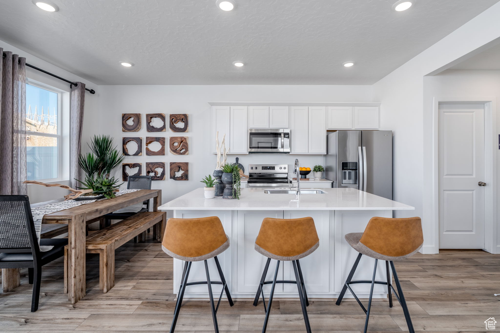 SUMMER SPRINGS - Residential