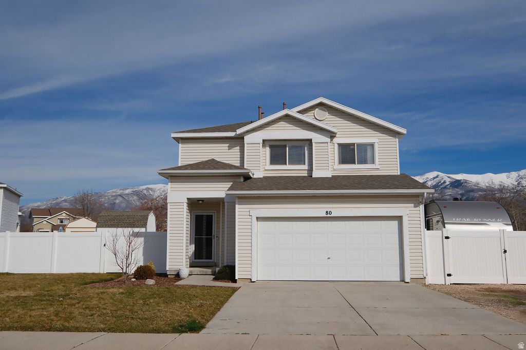 Photo of 80 E 850 S, Layton, UT 84041 (MLS # 2142615)