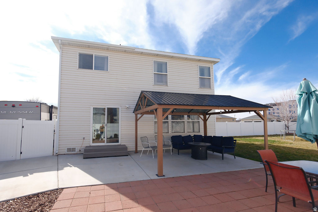 HERITAGE FIELDS - Residential