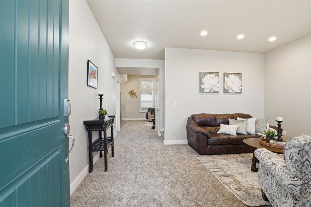 Photo of 522 N 800 E, Hyde Park, UT 84318 (MLS # 2144829)