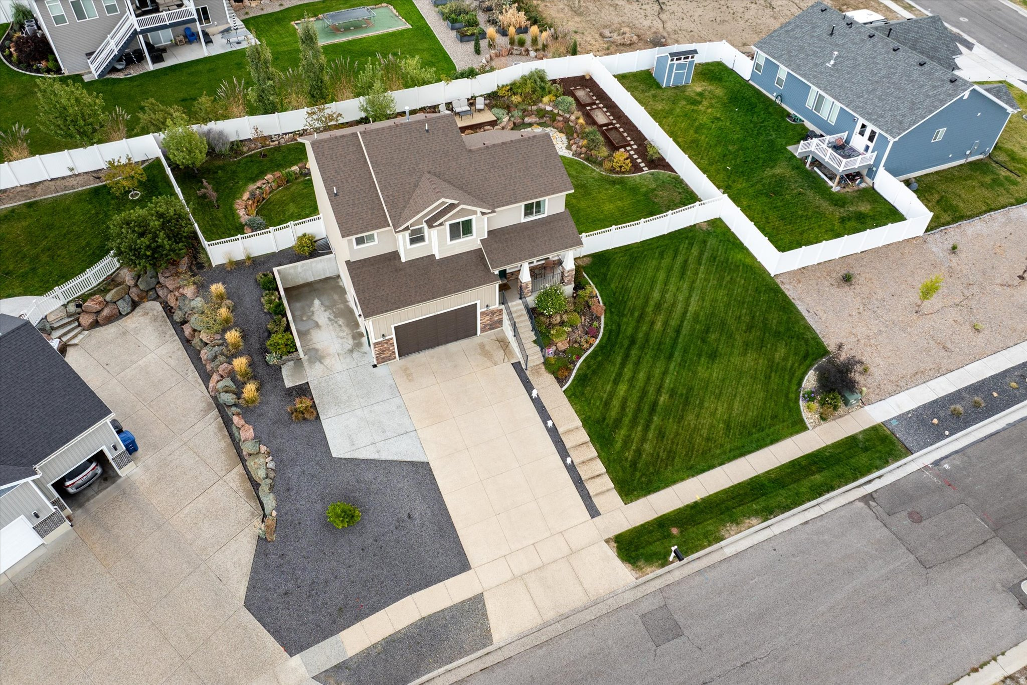 MOUNTAIN GATE ESTATES - Residential