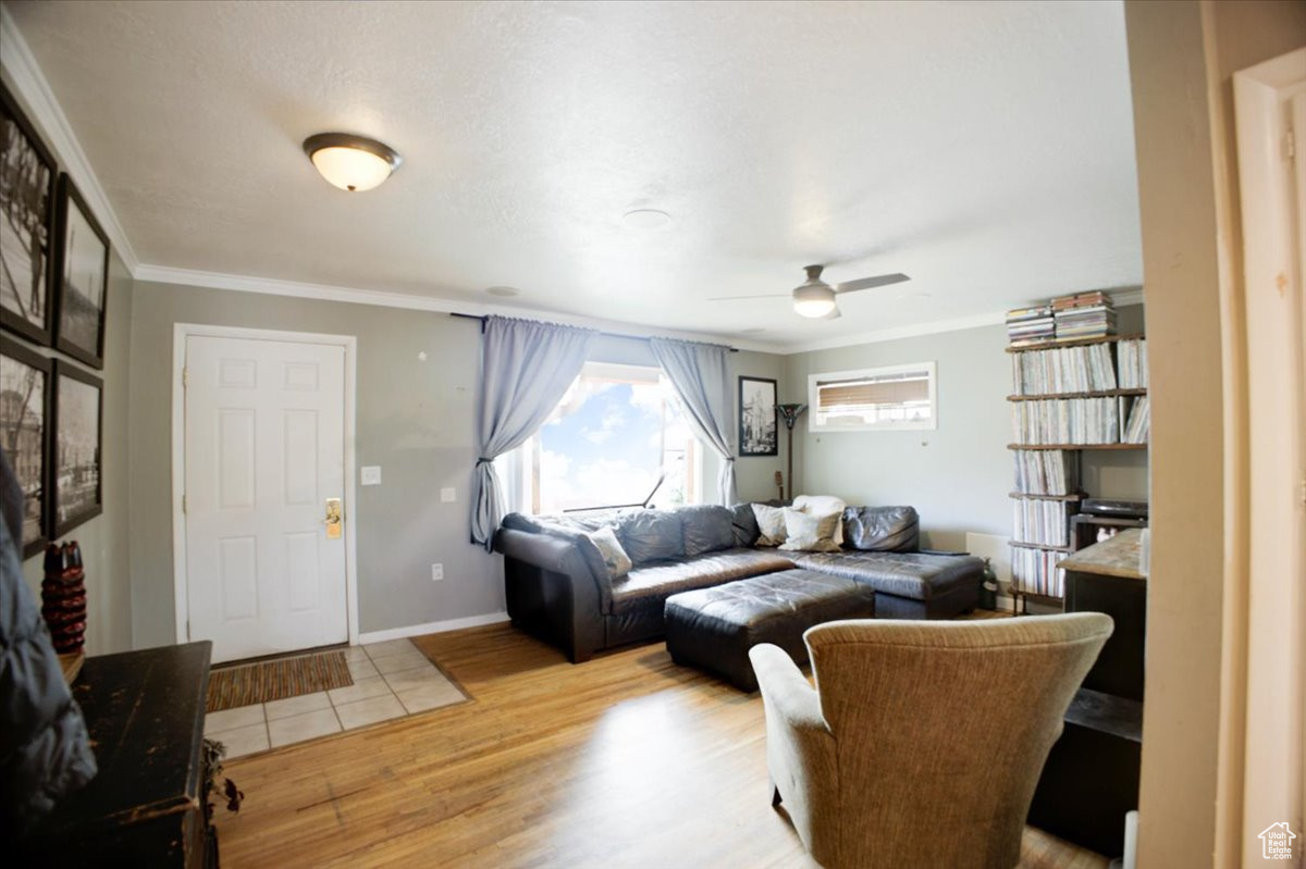 1525 E Ellendale Ave, Logan, Utah image 4