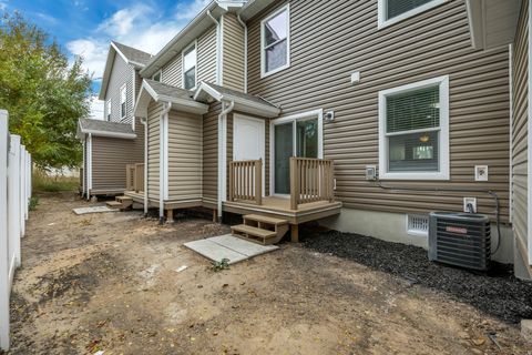 Tiny photo for 484 W 2650 N, Sunset, UT 84015 (MLS # 2120378)