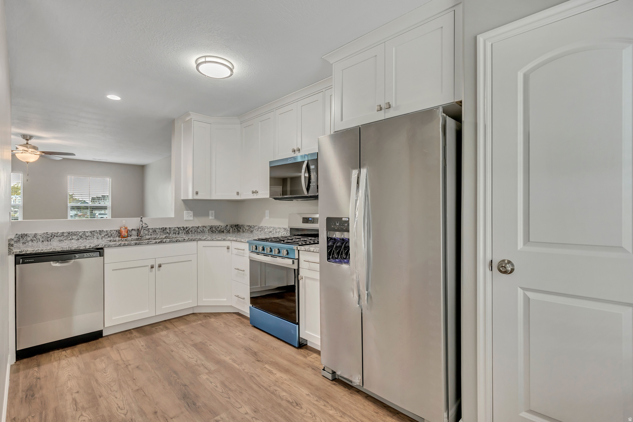 SUNSET PLACE - Residential