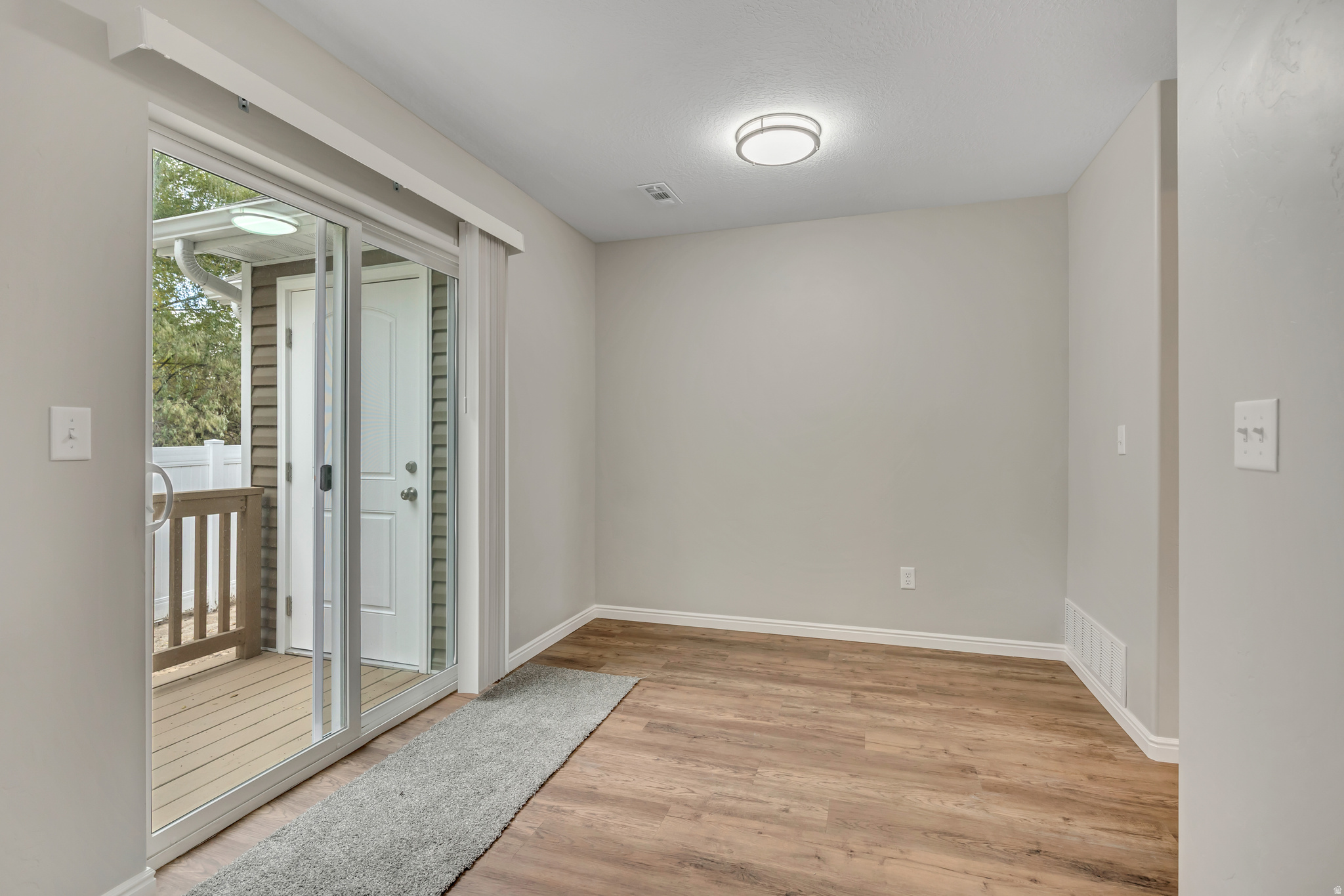 SUNSET PLACE - Residential