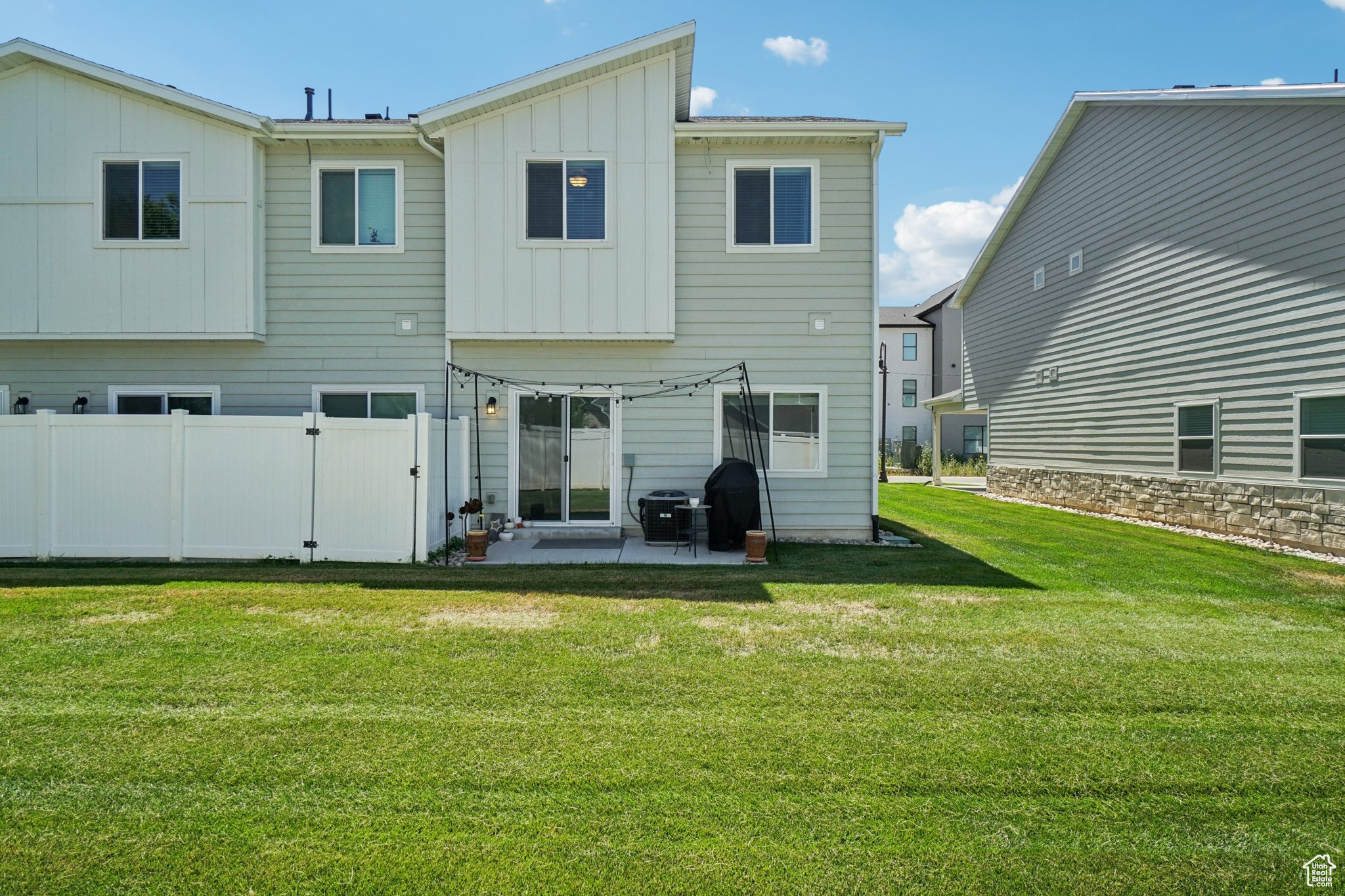 PROMINECE POINT - Residential