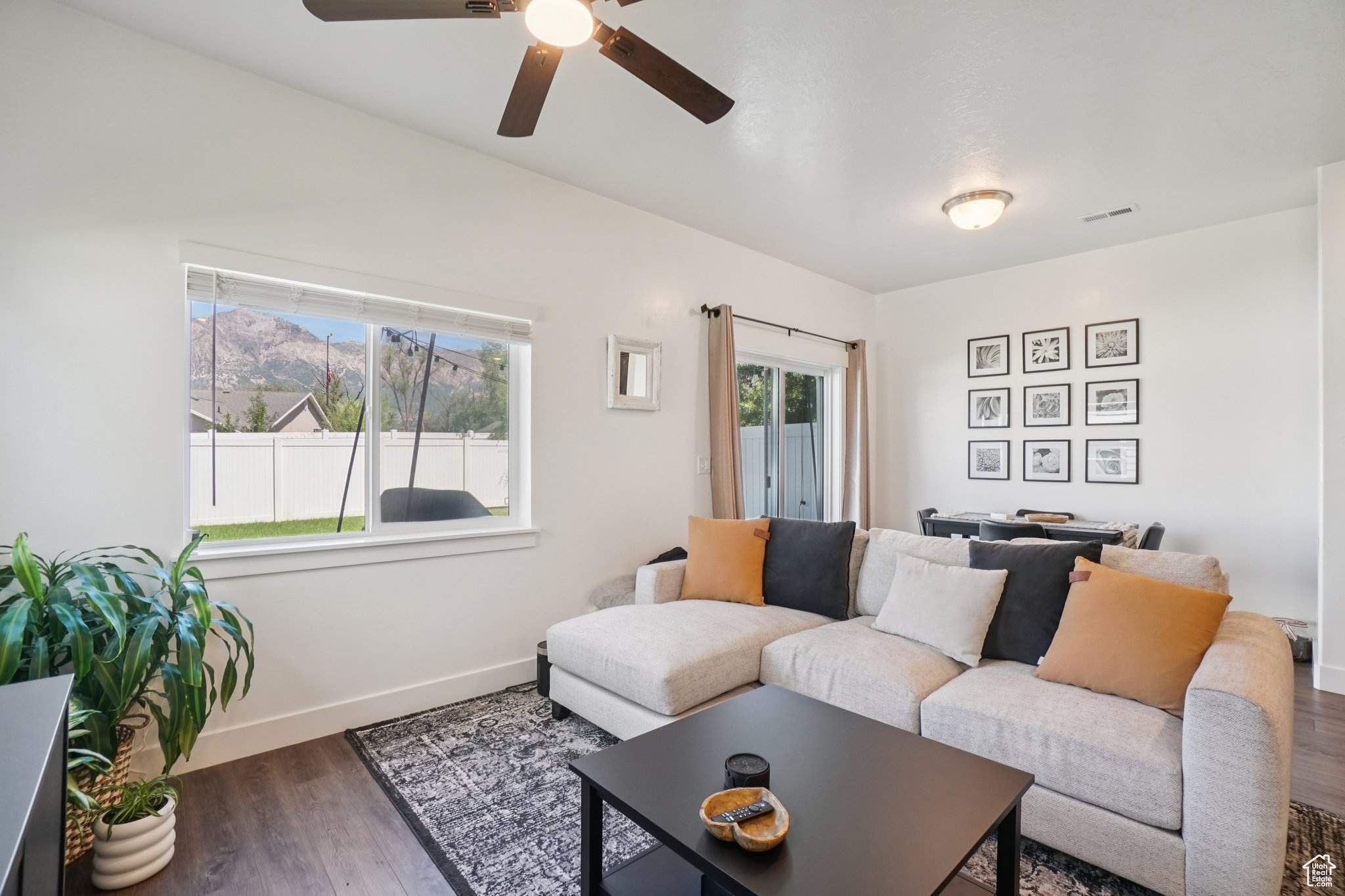 PROMINECE POINT - Residential