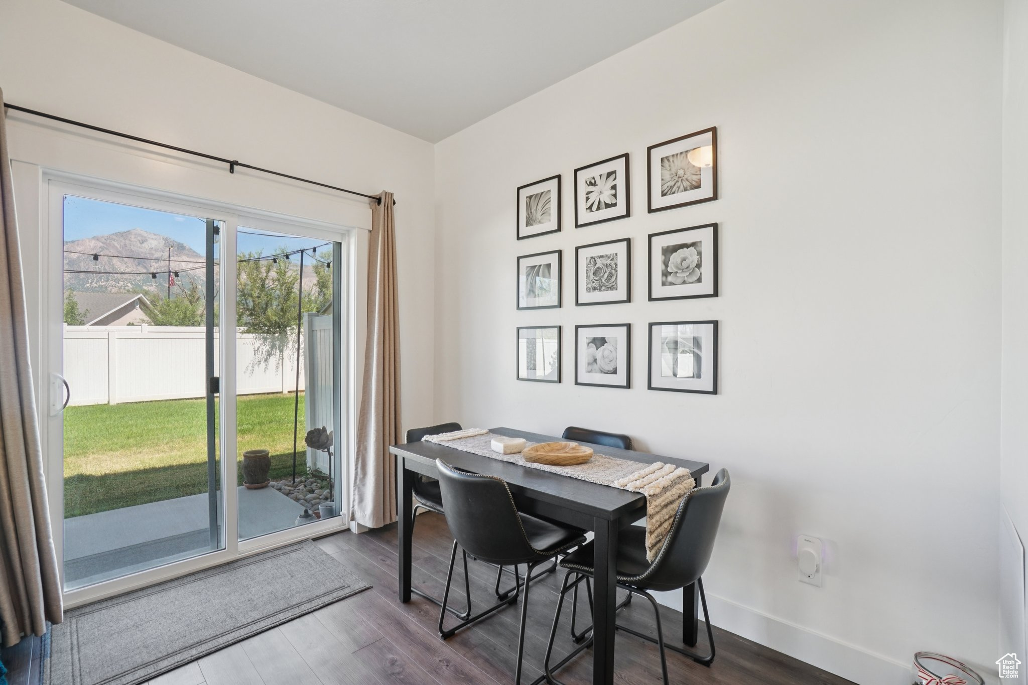 PROMINECE POINT - Residential