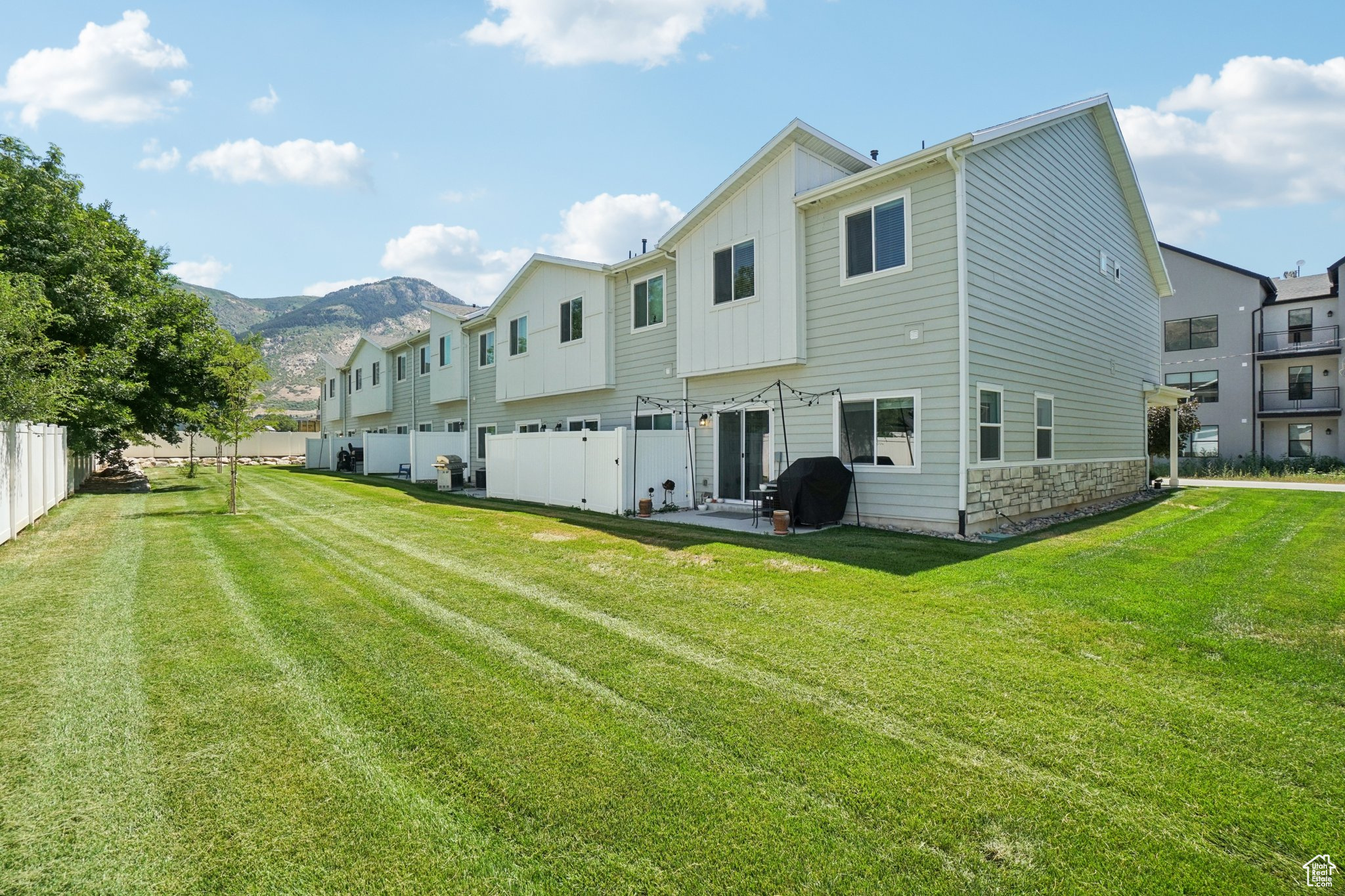 PROMINECE POINT - Residential