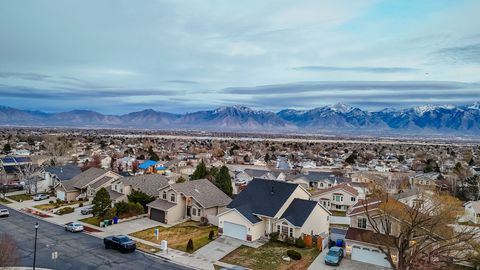 Tiny photo for 6731 S ADVENTURE WAY, West Jordan, UT 84081 (MLS # 2127698)