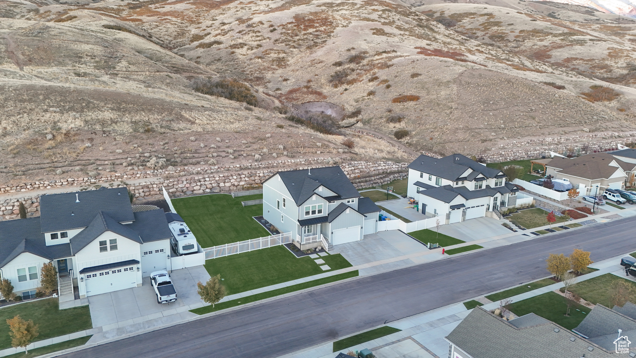 844 W Autumn Hills Blvd, Lehi, Utah image 3