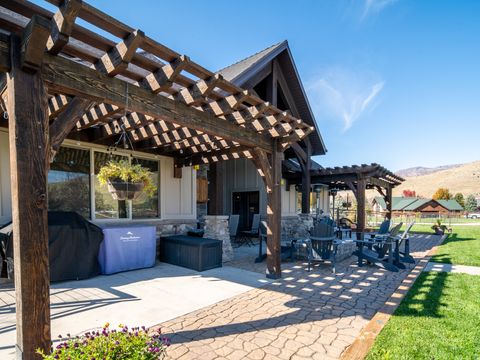 Tiny photo for 152 N 8750 E, Huntsville, UT 84317 (MLS # 2136212)