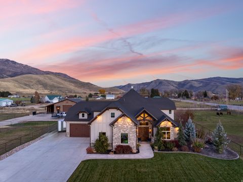 Tiny photo for 152 N 8750 E, Huntsville, UT 84317 (MLS # 2136212)