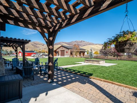 Tiny photo for 152 N 8750 E, Huntsville, UT 84317 (MLS # 2136212)
