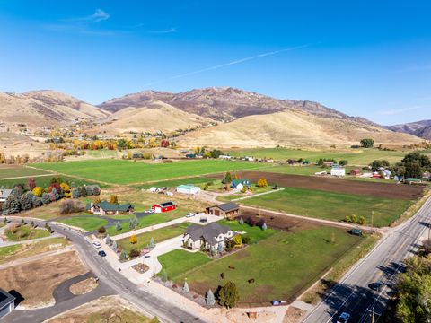 Tiny photo for 152 N 8750 E, Huntsville, UT 84317 (MLS # 2136212)