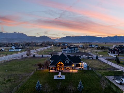 Tiny photo for 152 N 8750 E, Huntsville, UT 84317 (MLS # 2136212)