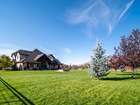 Tiny photo for 152 N 8750 E, Huntsville, UT 84317 (MLS # 2136212)