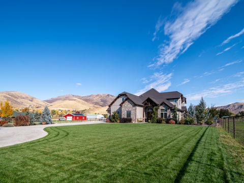 Tiny photo for 152 N 8750 E, Huntsville, UT 84317 (MLS # 2136212)