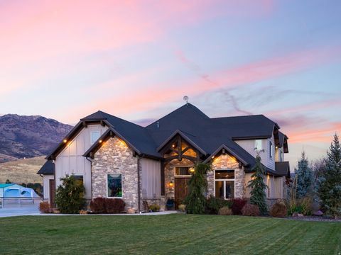 Tiny photo for 152 N 8750 E, Huntsville, UT 84317 (MLS # 2136212)