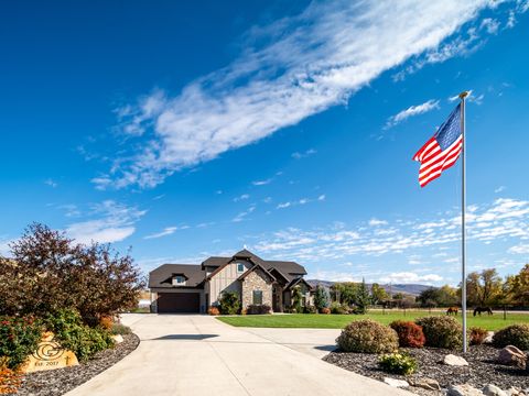 Tiny photo for 152 N 8750 E, Huntsville, UT 84317 (MLS # 2136212)