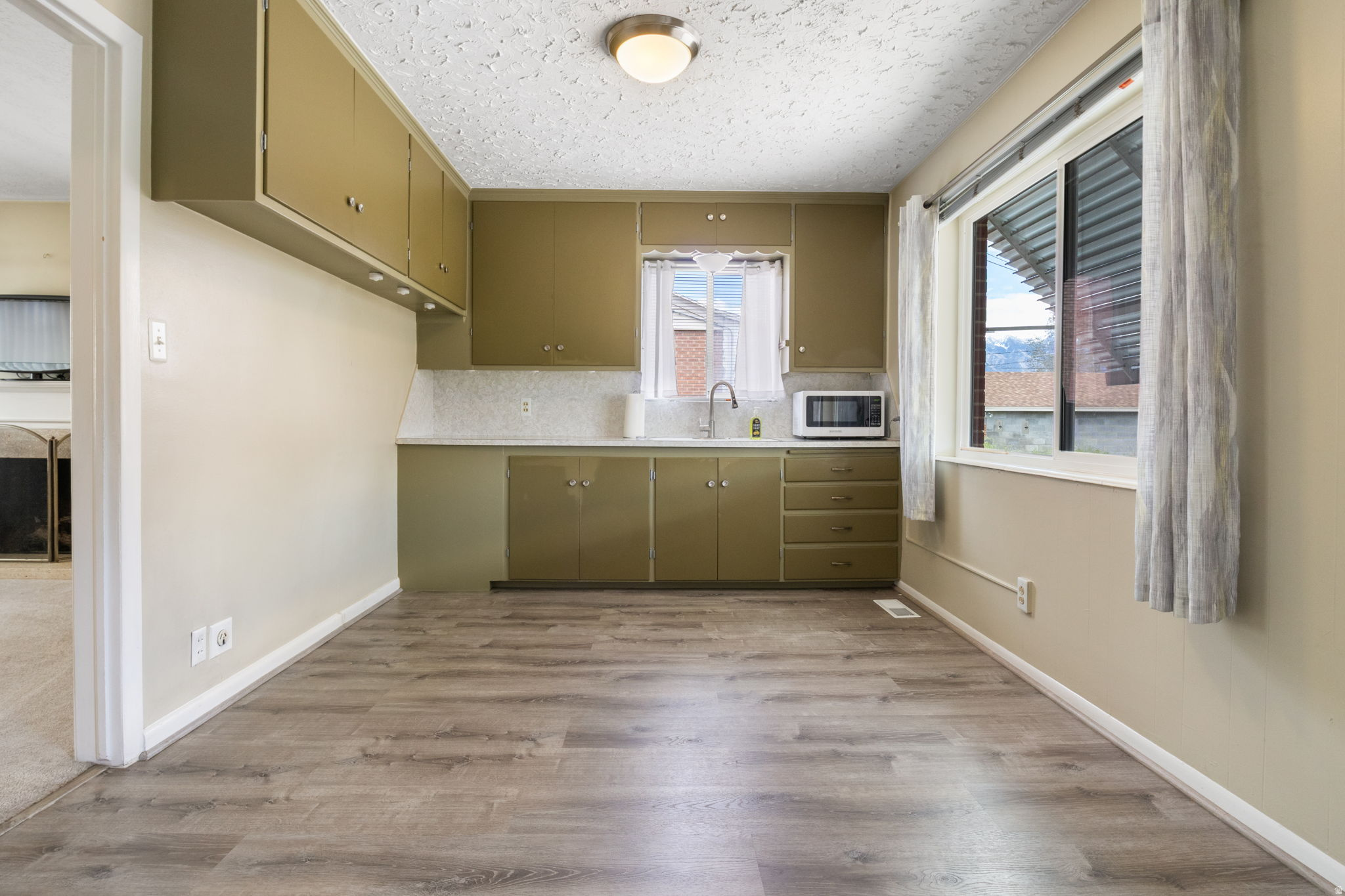 BECKSTEAD SUB - Residential