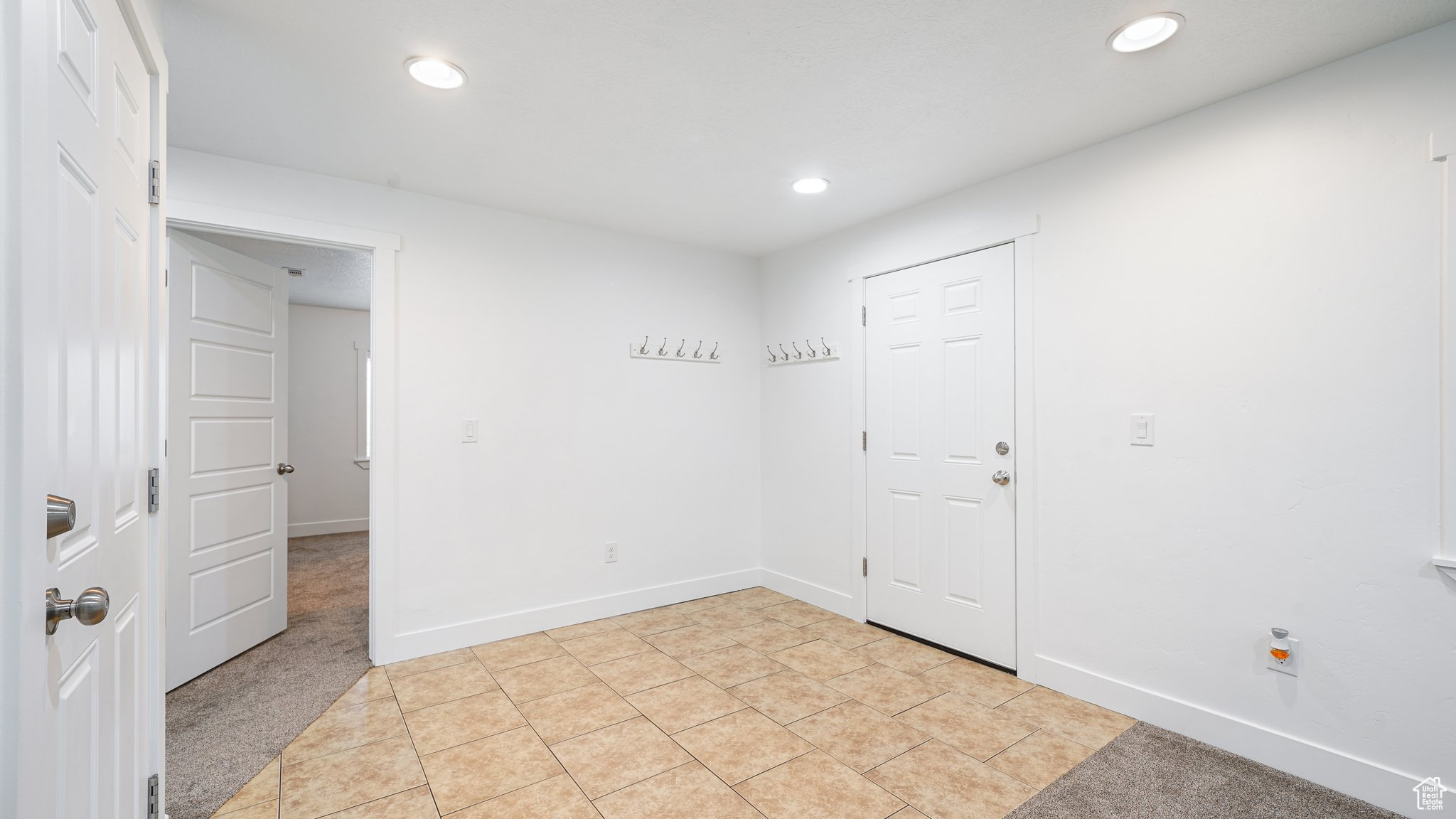 8516 S Otter Creek Dr, West Jordan, Utah image 20