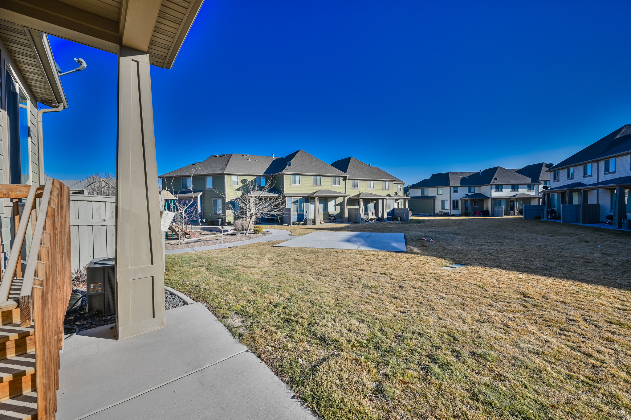 SPRING VALLEY TOWNHOMES - Residential Lease