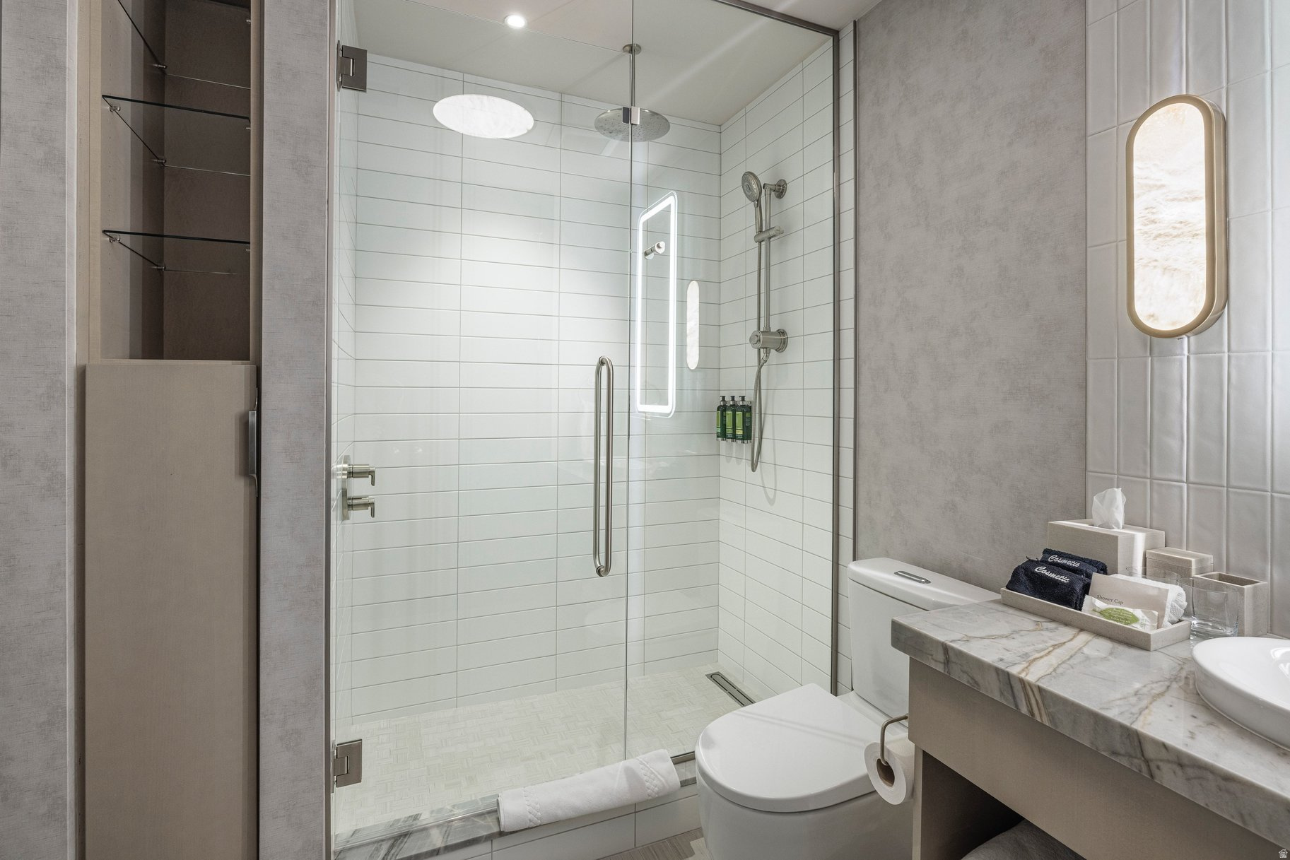 BLACK DESERT VILLAGES CONDOS - Residential