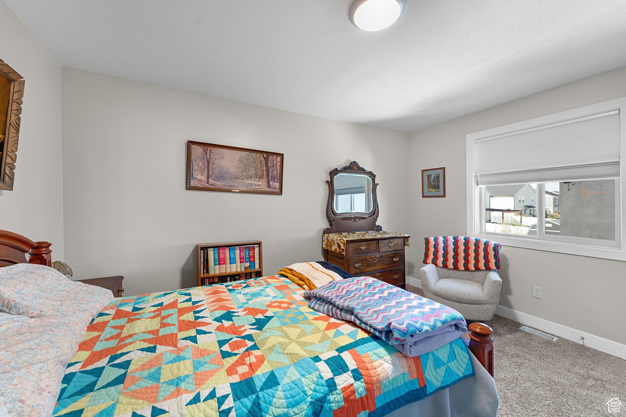 Springville, Utah 84663, United States, 4 Bedrooms Bedrooms, ,3 BathroomsBathrooms,Residential,Pending,230585