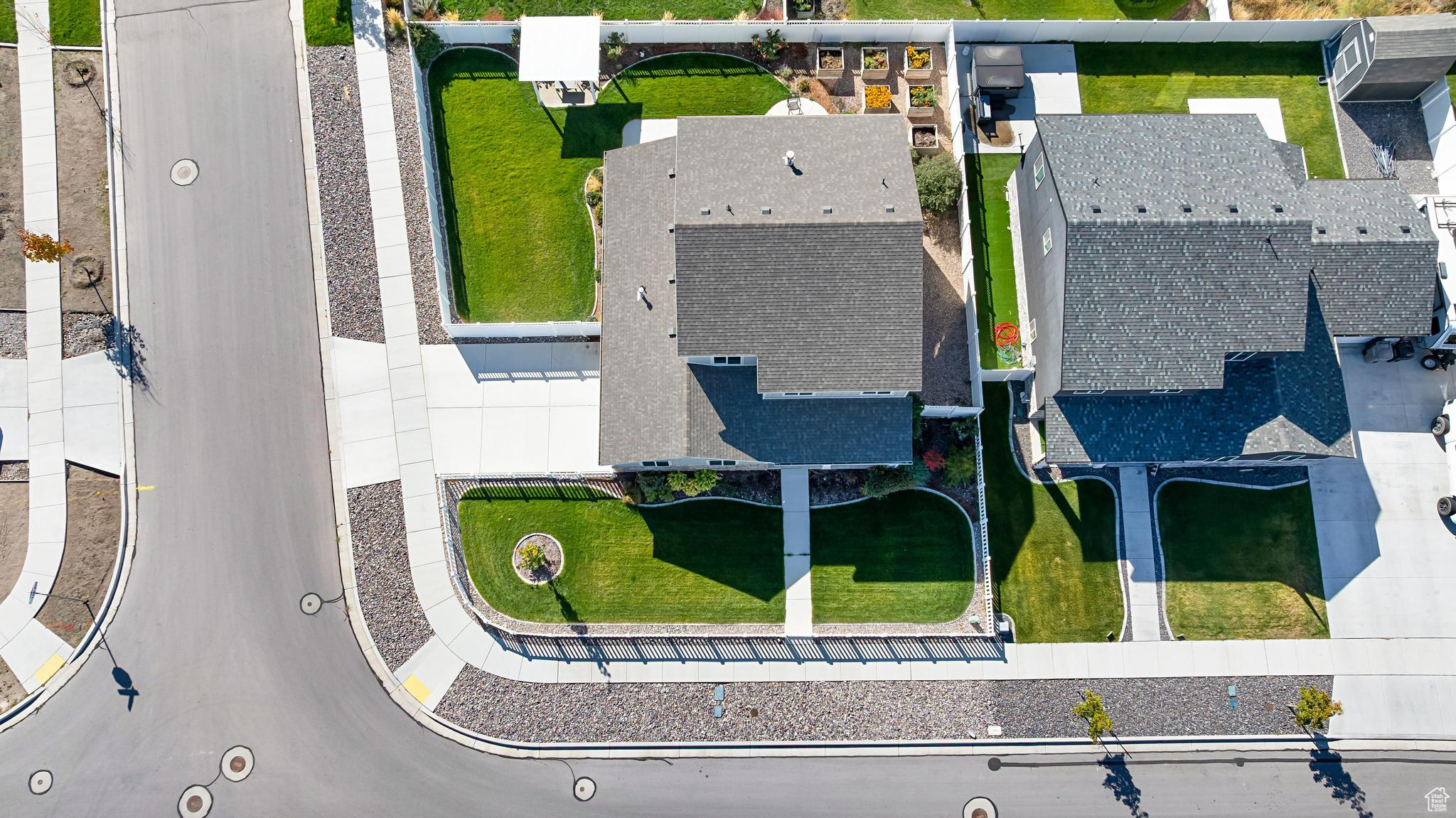 Springville, Utah 84663, United States, 4 Bedrooms Bedrooms, ,3 BathroomsBathrooms,Residential,Pending,230585