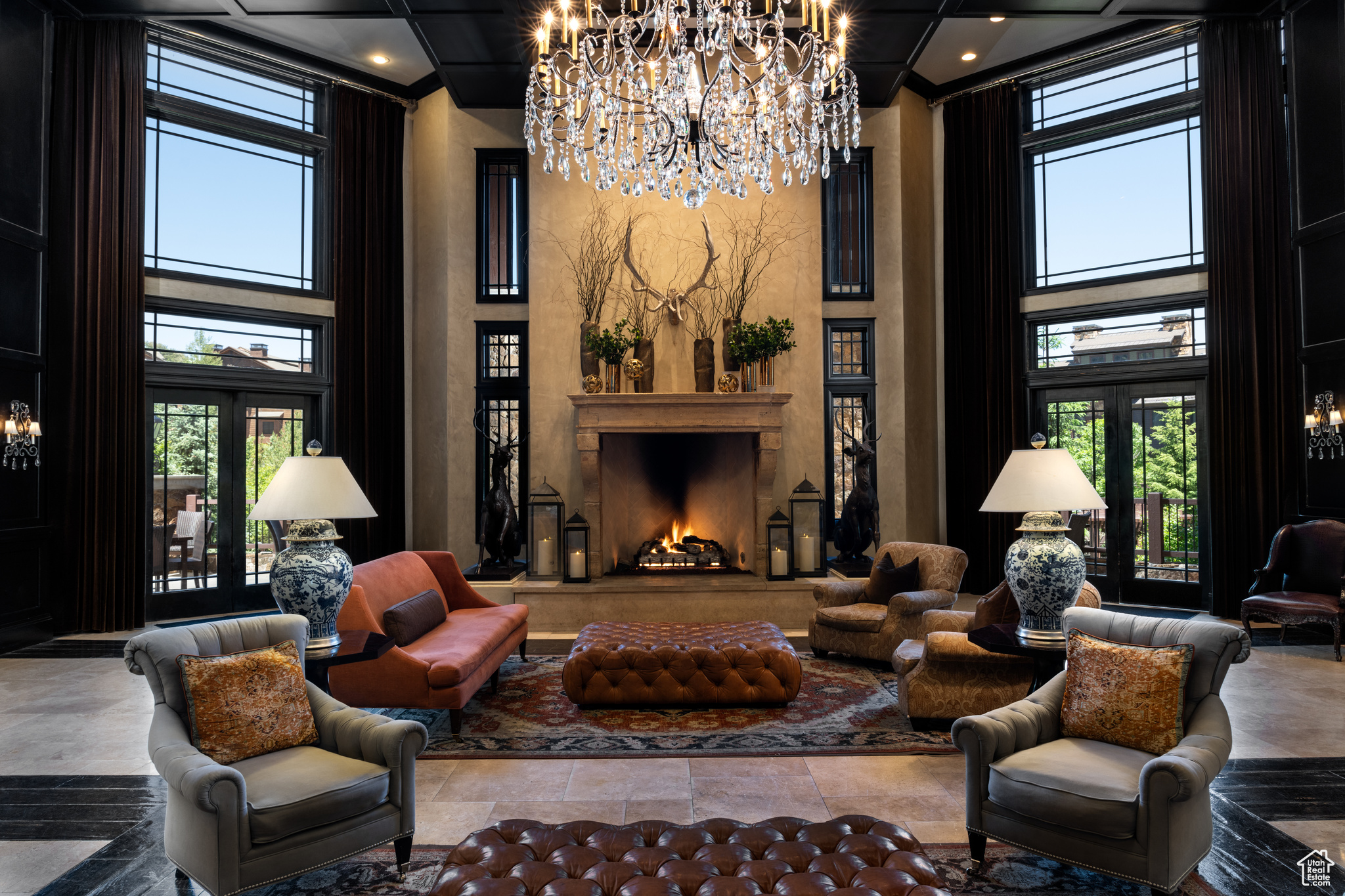 WALDORF ASTORIA - Residential