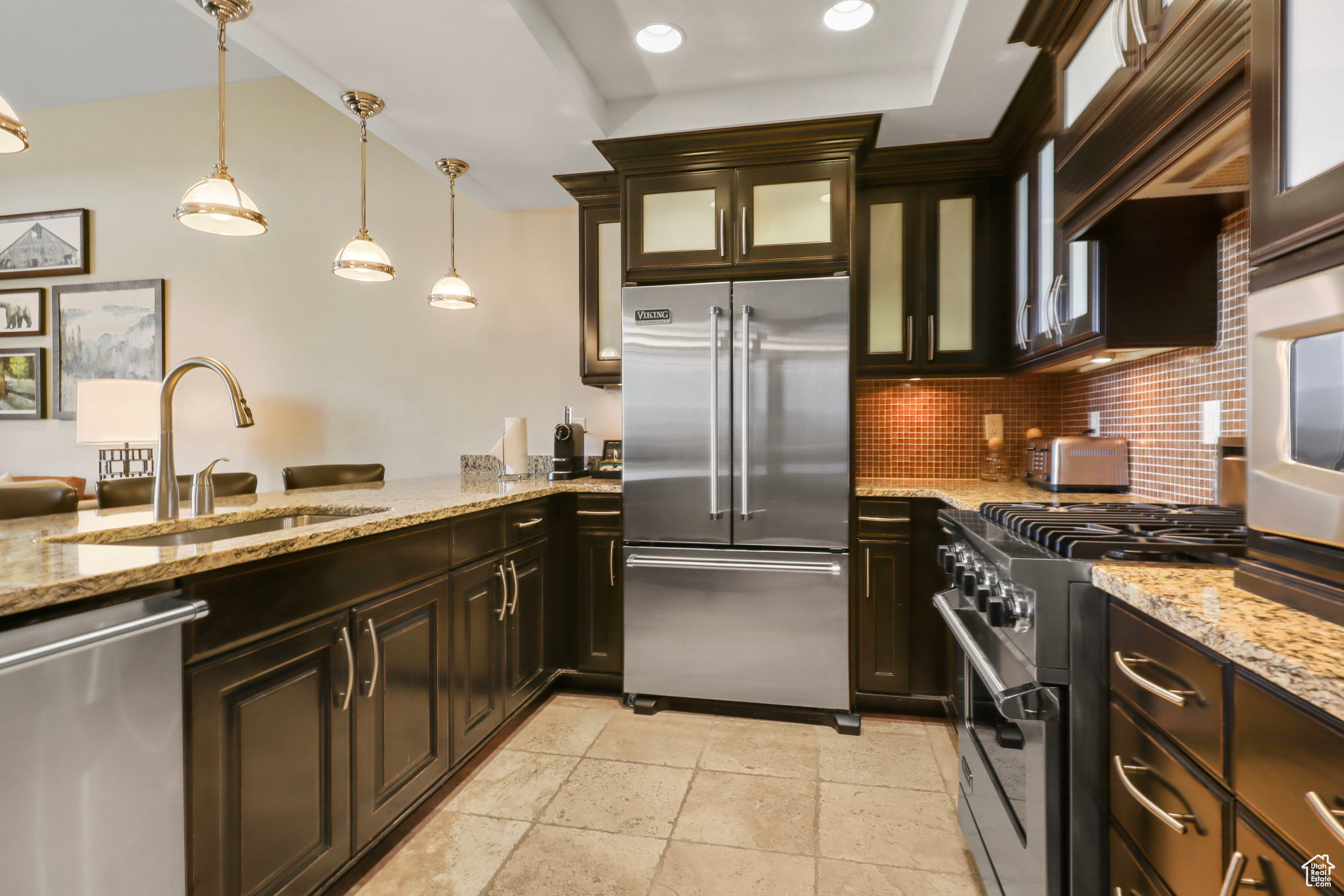 WALDORF ASTORIA - Residential