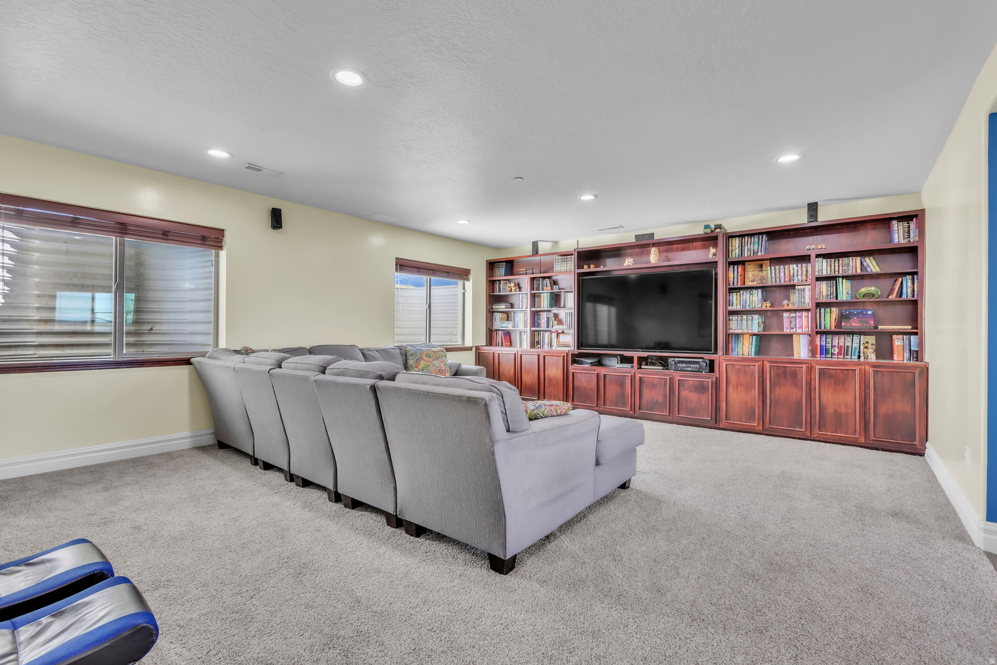 CRESTVIEW ESTATES - Residential
