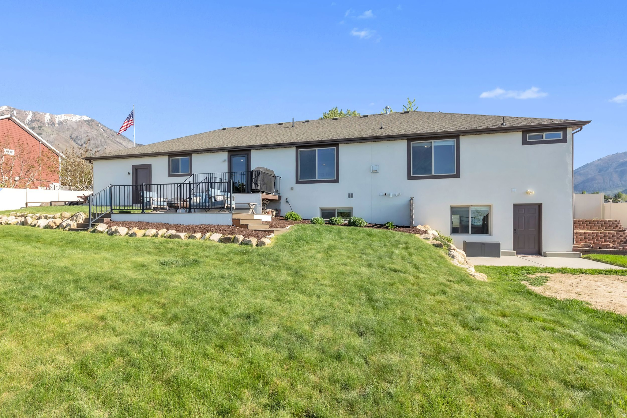 CRESTVIEW ESTATES - Residential