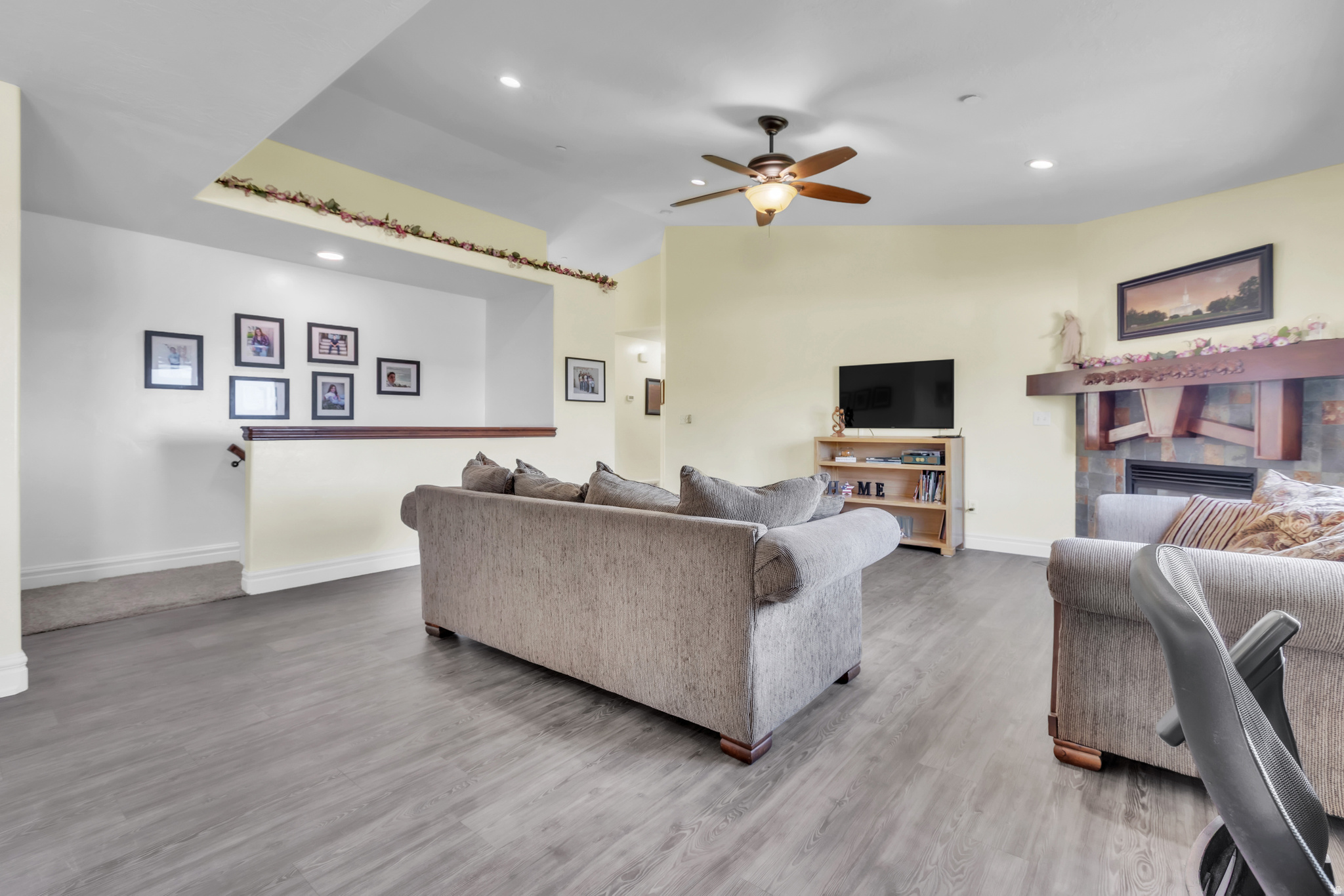 CRESTVIEW ESTATES - Residential