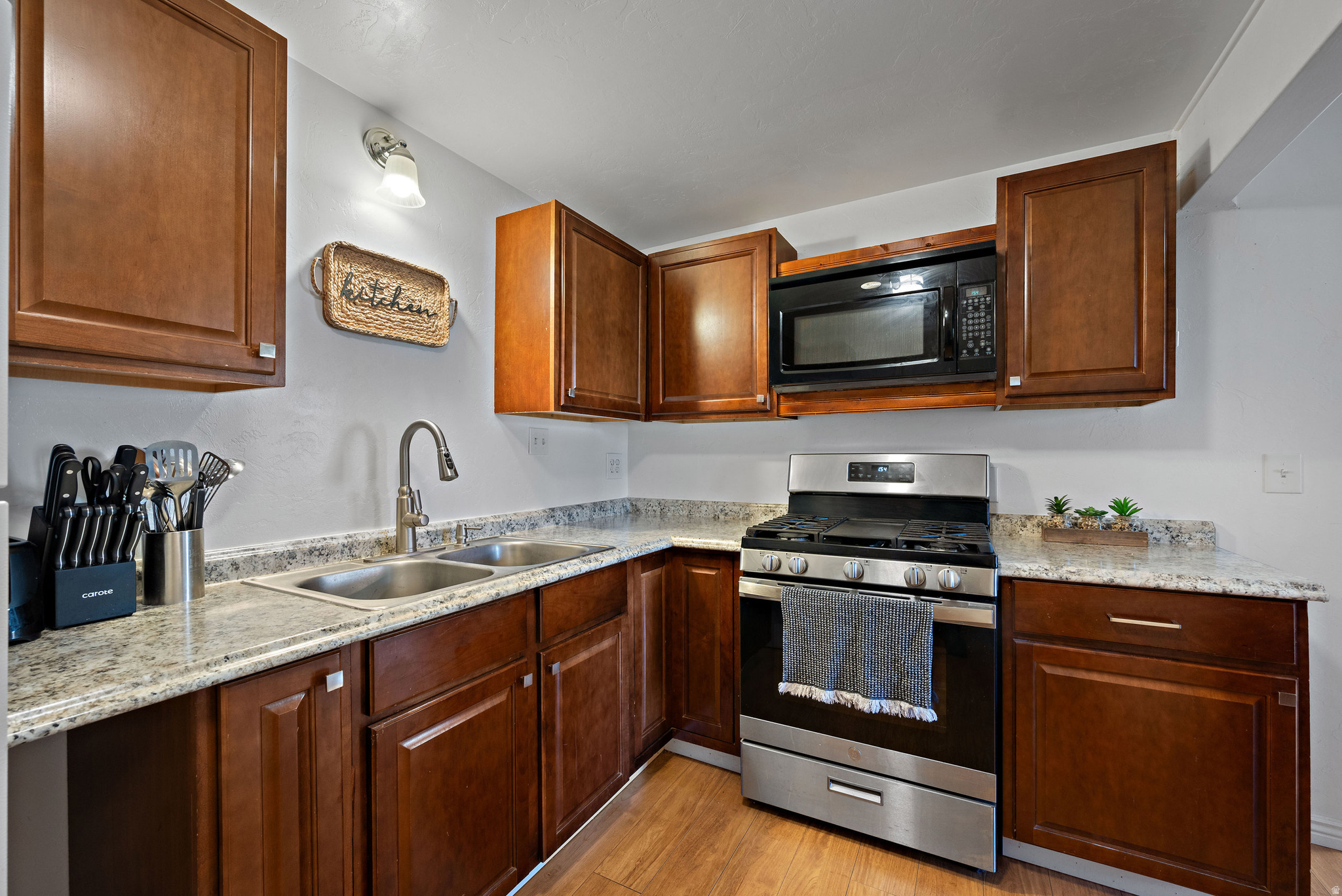 ORCHARD COVE - Residential