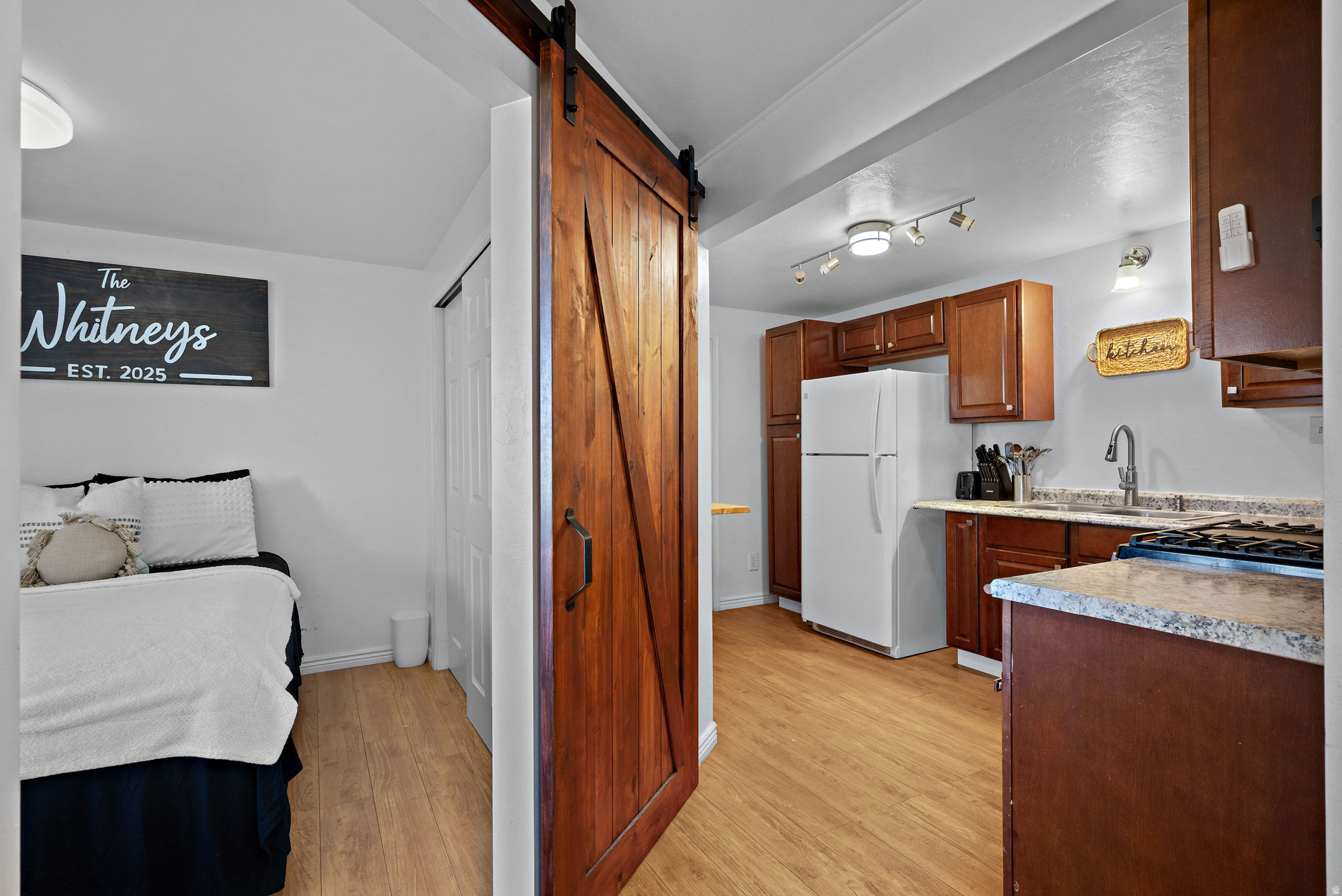 ORCHARD COVE - Residential