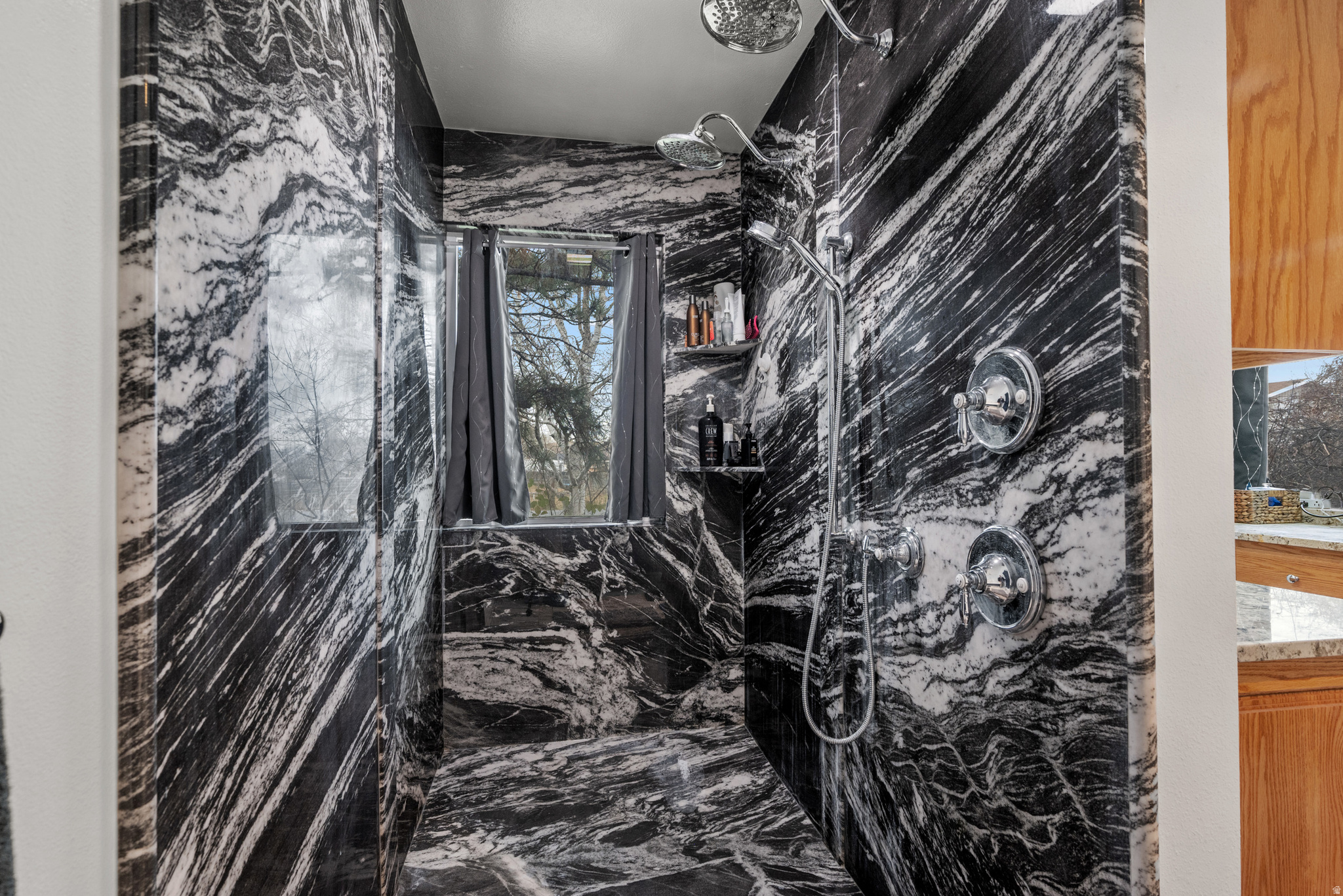 ORCHARD COVE - Residential